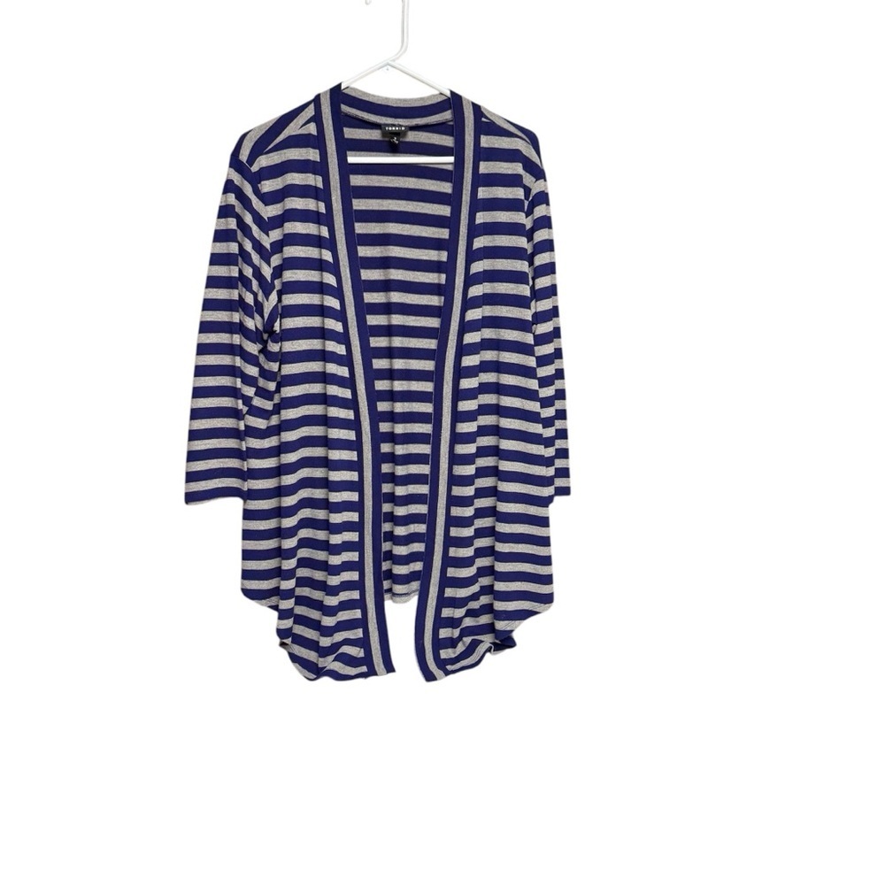 Torrid size 2 blue/gray Striped Open-Front Cardigan